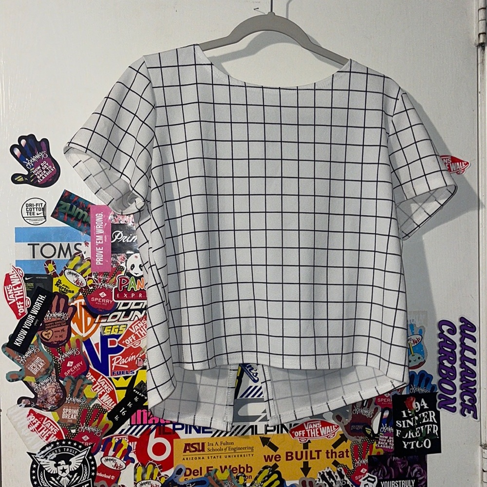 Graph shirt